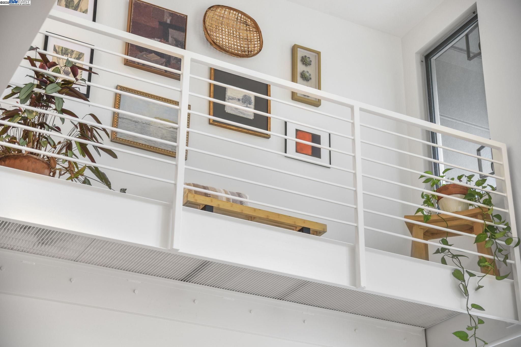 Detail Gallery Image 6 of 47 For 3960 Adeline St #107,  Emeryville,  CA 94608 - 1 Beds | 1/1 Baths