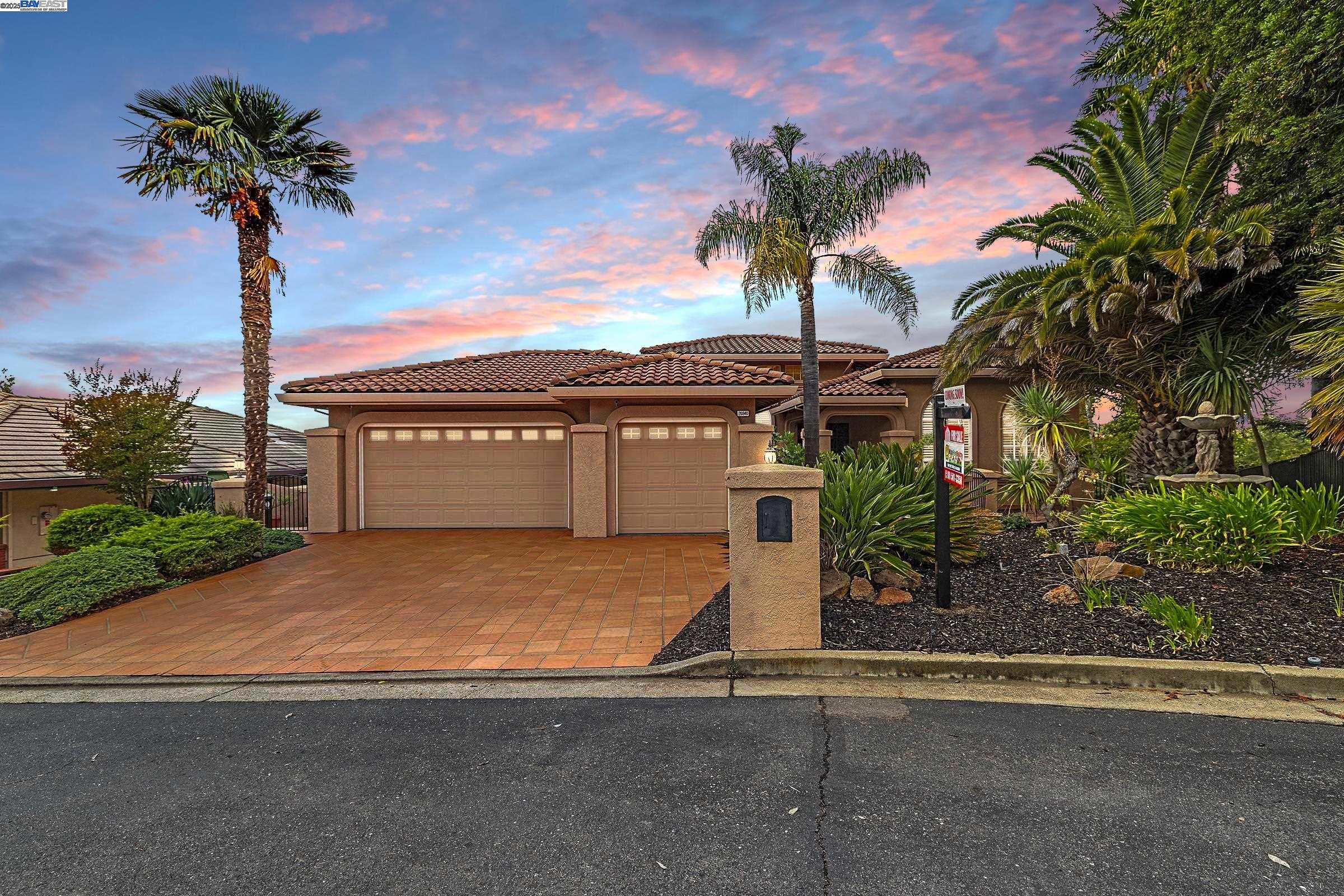 Front Image Thumbnail for BE41115023