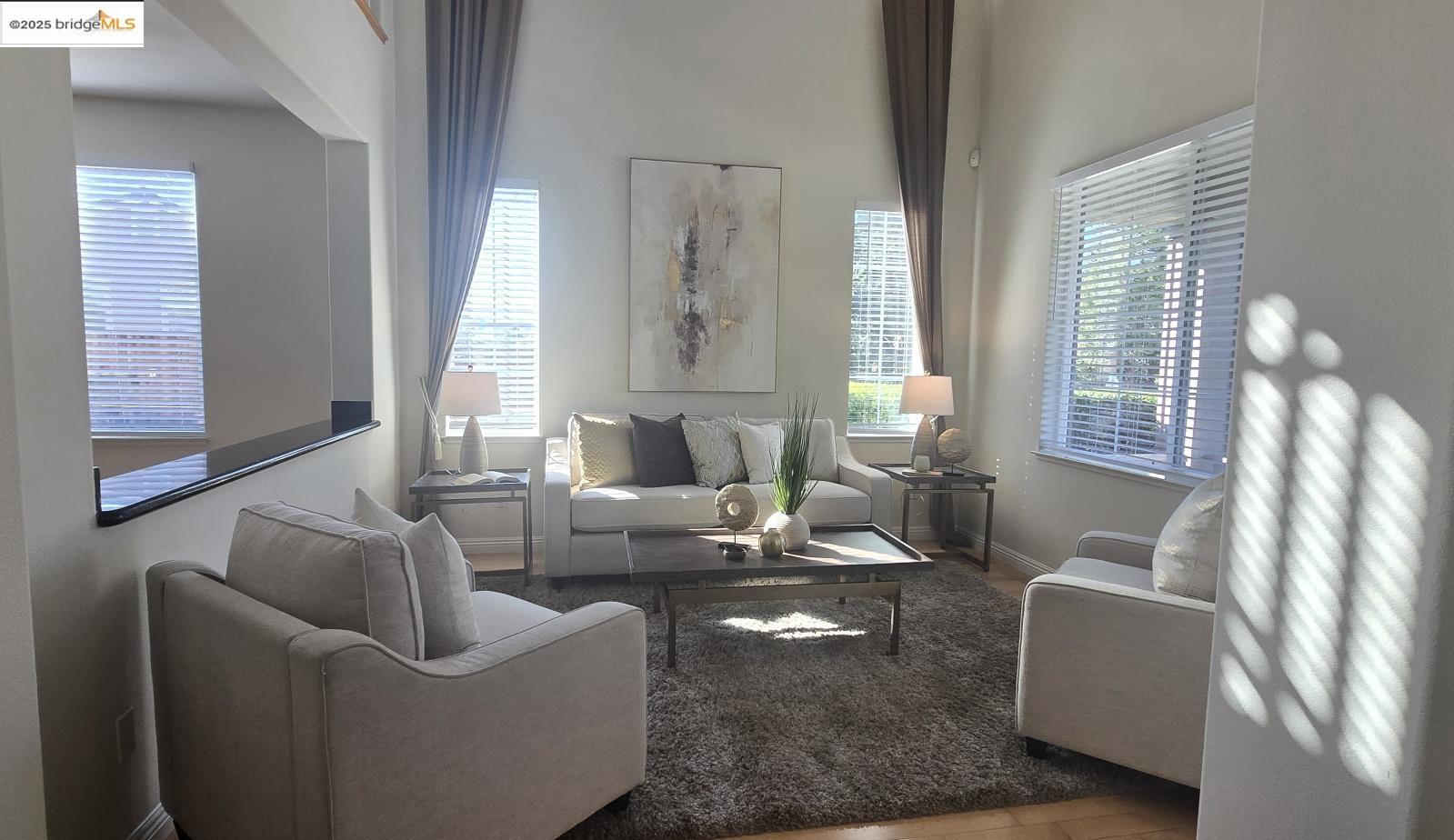 Detail Gallery Image 5 of 37 For 3210 Bear Ridge Way, Antioch,  CA 94531 - 5 Beds | 3 Baths