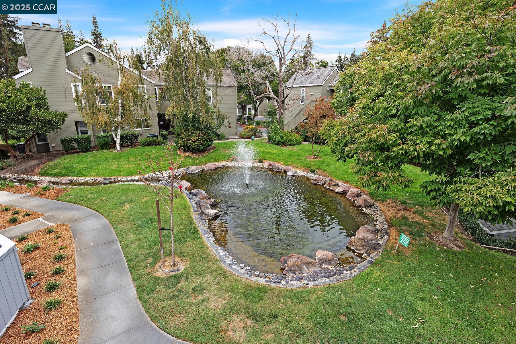 Photo #6: 41115027 Listing 