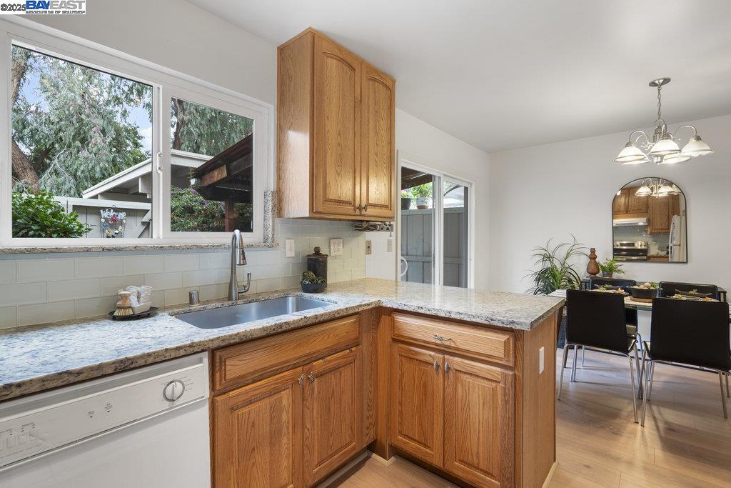 Photo #12: 41115034 Listing: Photo #12