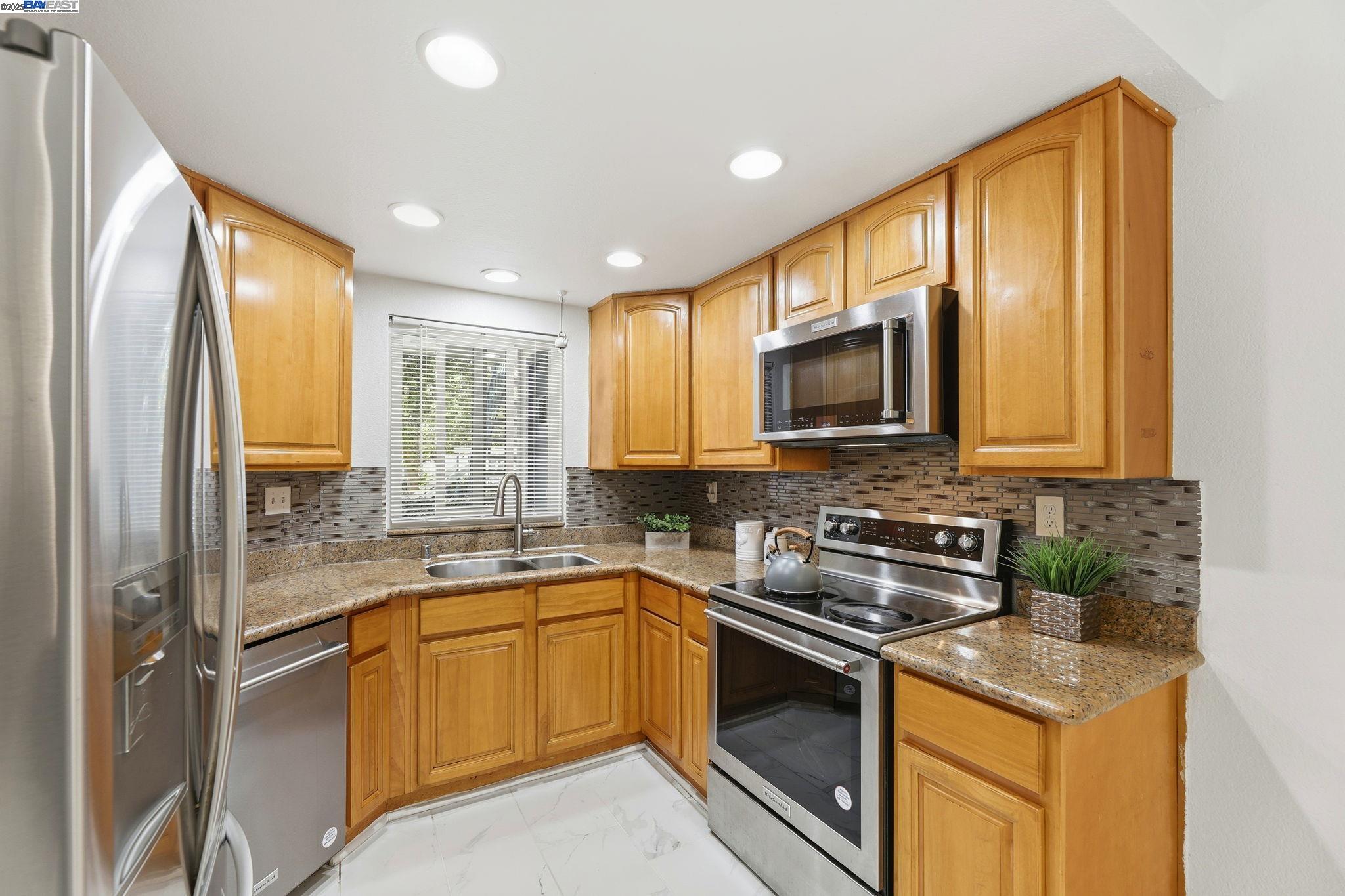 Photo #5: 41115042 Listing 