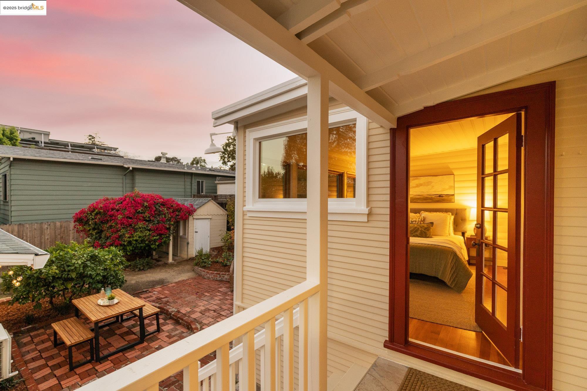 Detail Gallery Image 60 of 60 For 2941 Madeline St, Oakland,  CA 94602 - 2 Beds | 2 Baths