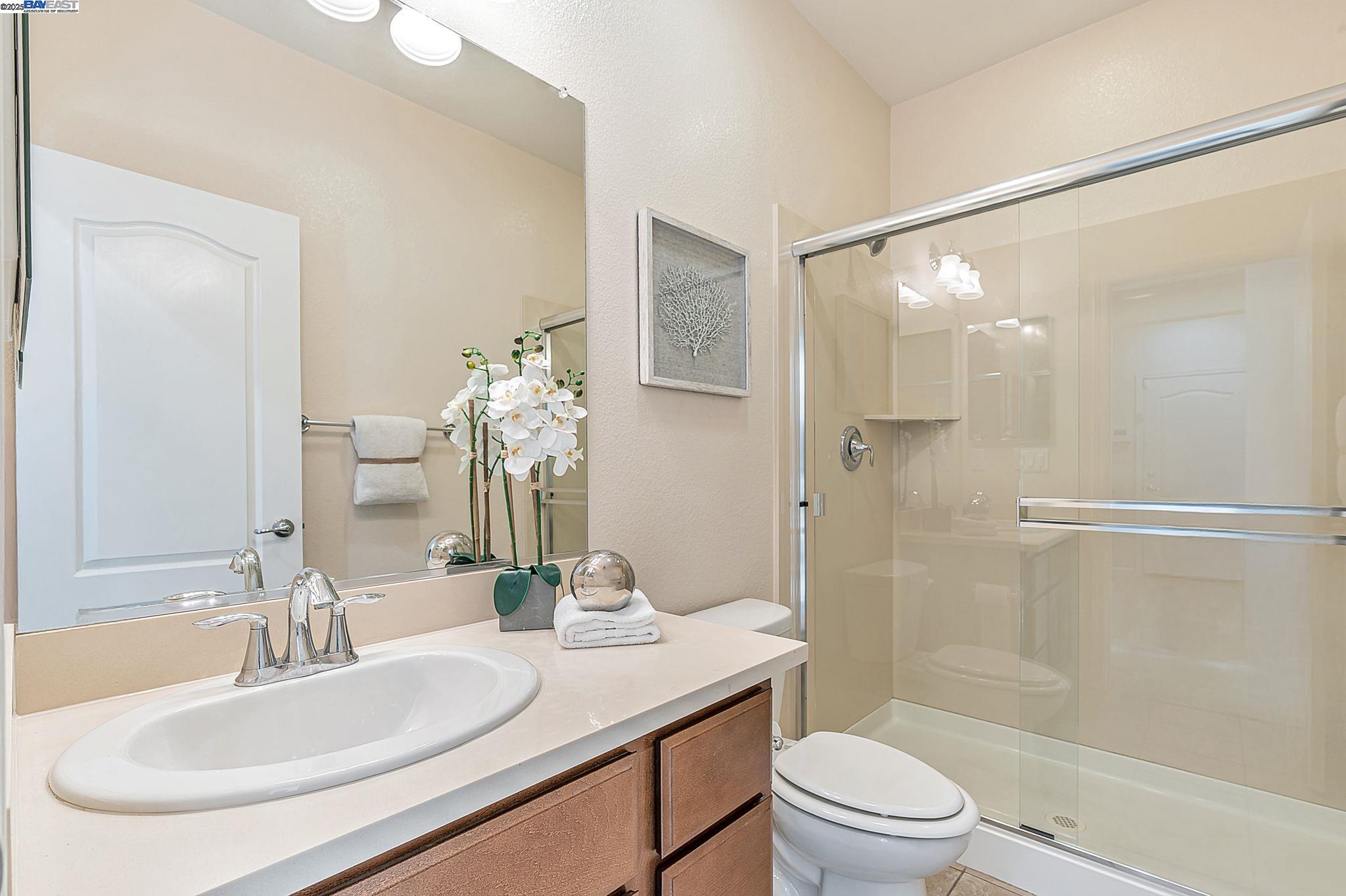 Detail Gallery Image 33 of 57 For 5801 Flora Cmn, Livermore,  CA 94551 - 4 Beds | 3 Baths