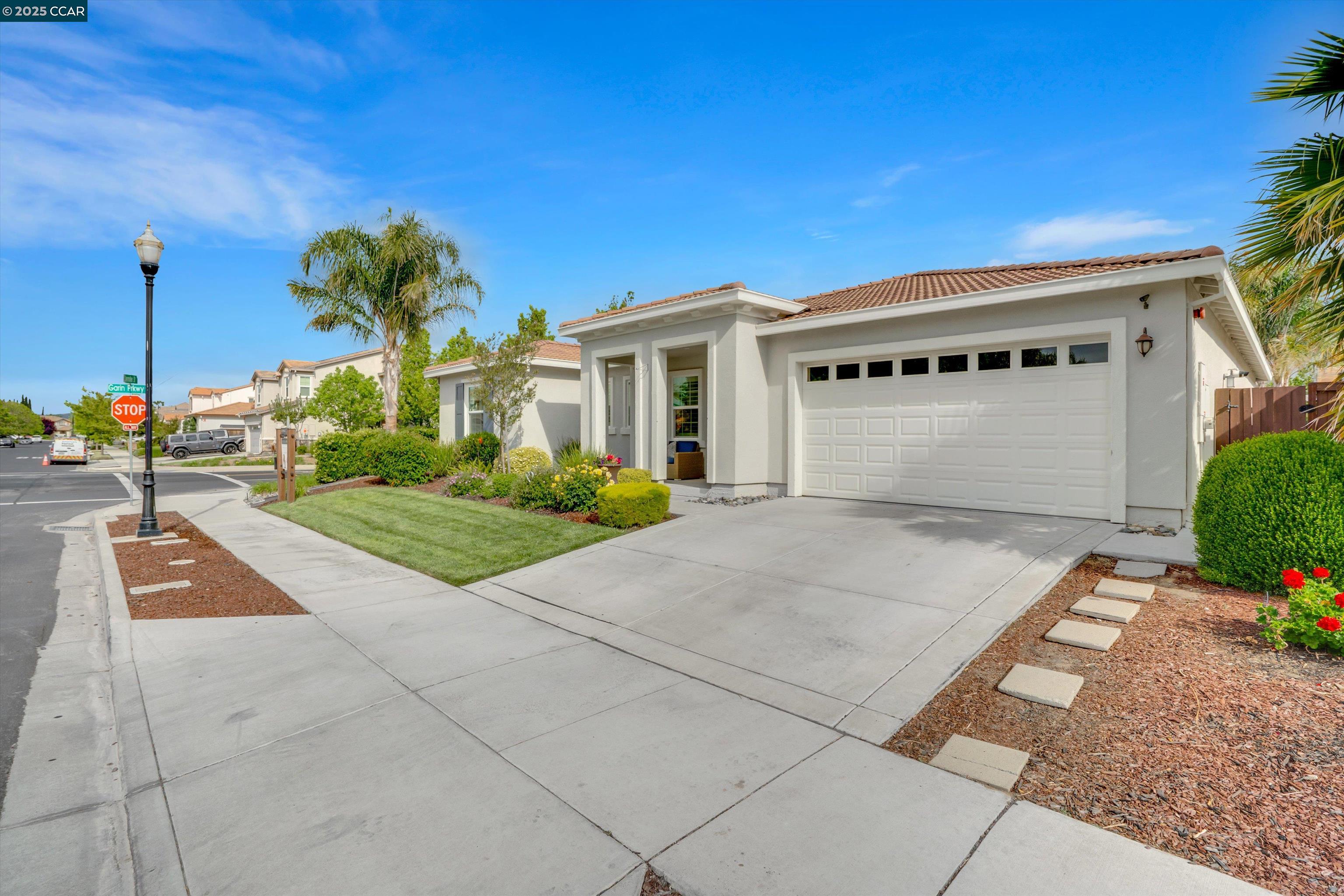 Detail Gallery Image 3 of 51 For 741 Jennifer St, Brentwood,  CA 94513 - 4 Beds | 2/1 Baths