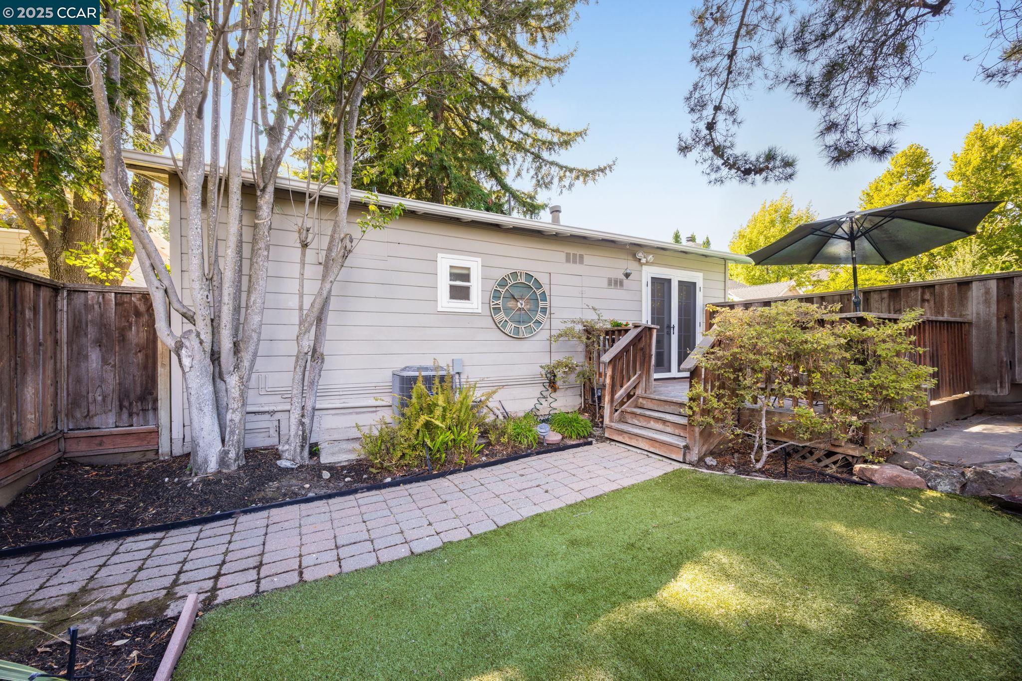 Detail Gallery Image 27 of 35 For 1834 Ivanhoe Ave, Lafayette,  CA 94549 - 5 Beds | 4 Baths