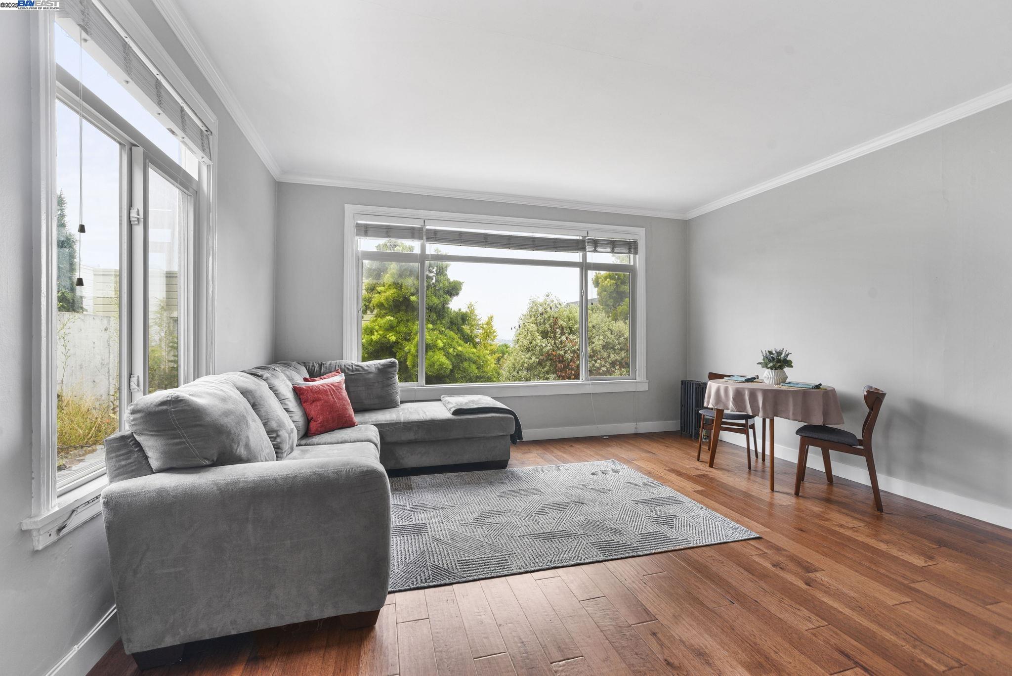 Detail Gallery Image 9 of 25 For 1925 Leavenworth St #7,  San Francisco,  CA 94133 - 1 Beds | 1 Baths