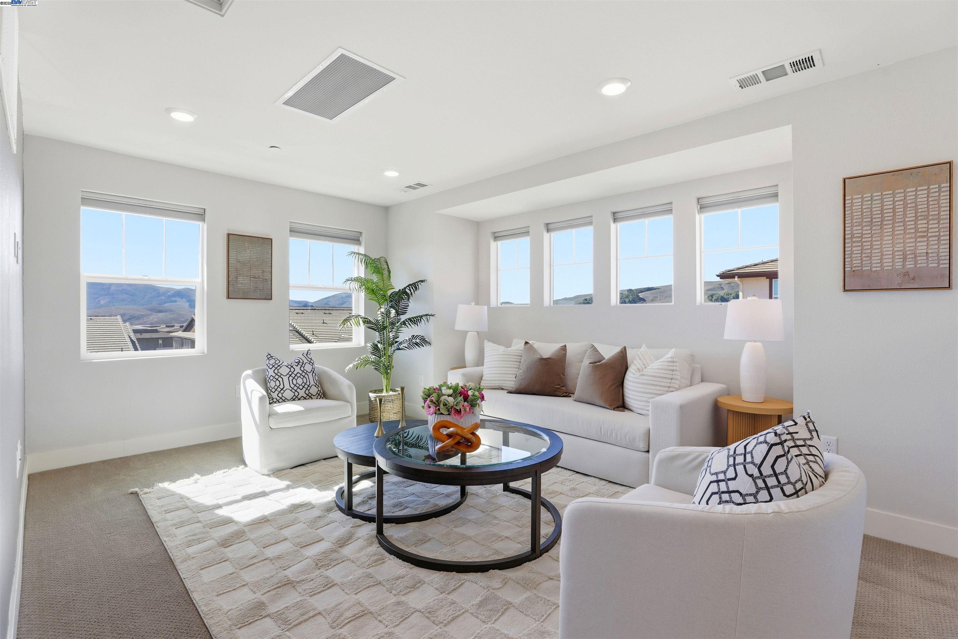 Detail Gallery Image 26 of 31 For 32112 via Vicenza, San Ramon,  CA 94583 - 4 Beds | 3/1 Baths