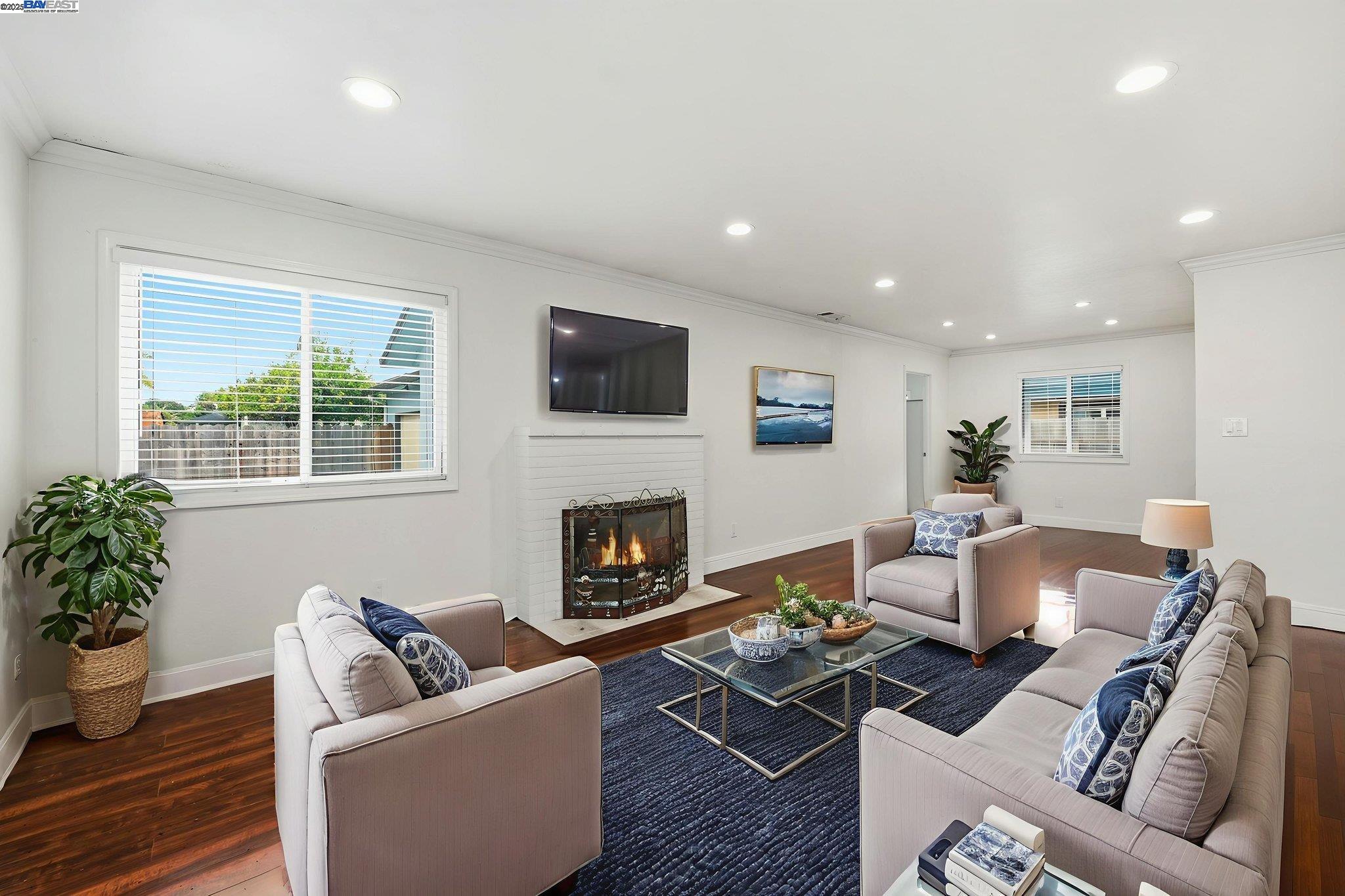 Detail Gallery Image 5 of 24 For 36701 Olive Street, Newark,  CA 94560 - 4 Beds | 2 Baths