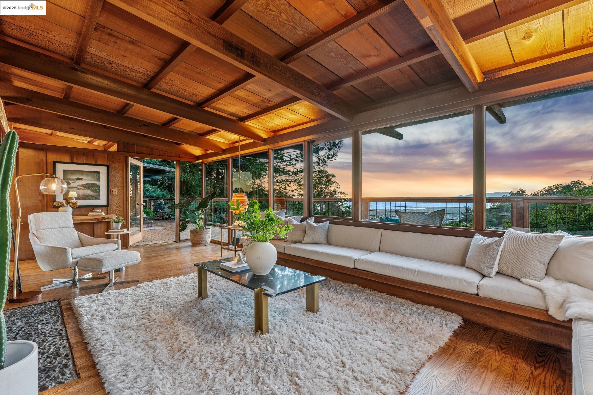 Front Image Thumbnail for EB41115070