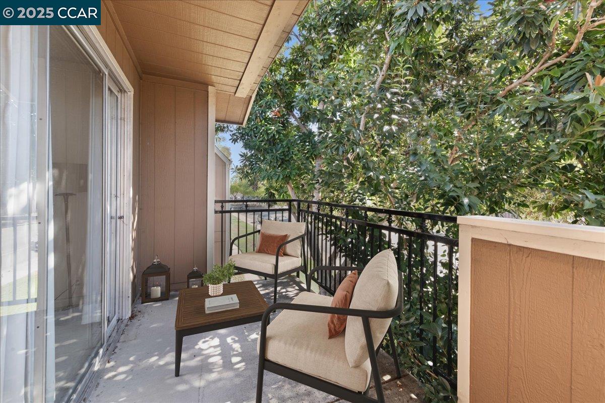Detail Gallery Image 14 of 31 For 8975 Alcosta Blvd #116,  San Ramon,  CA 94583 - 1 Beds | 1 Baths