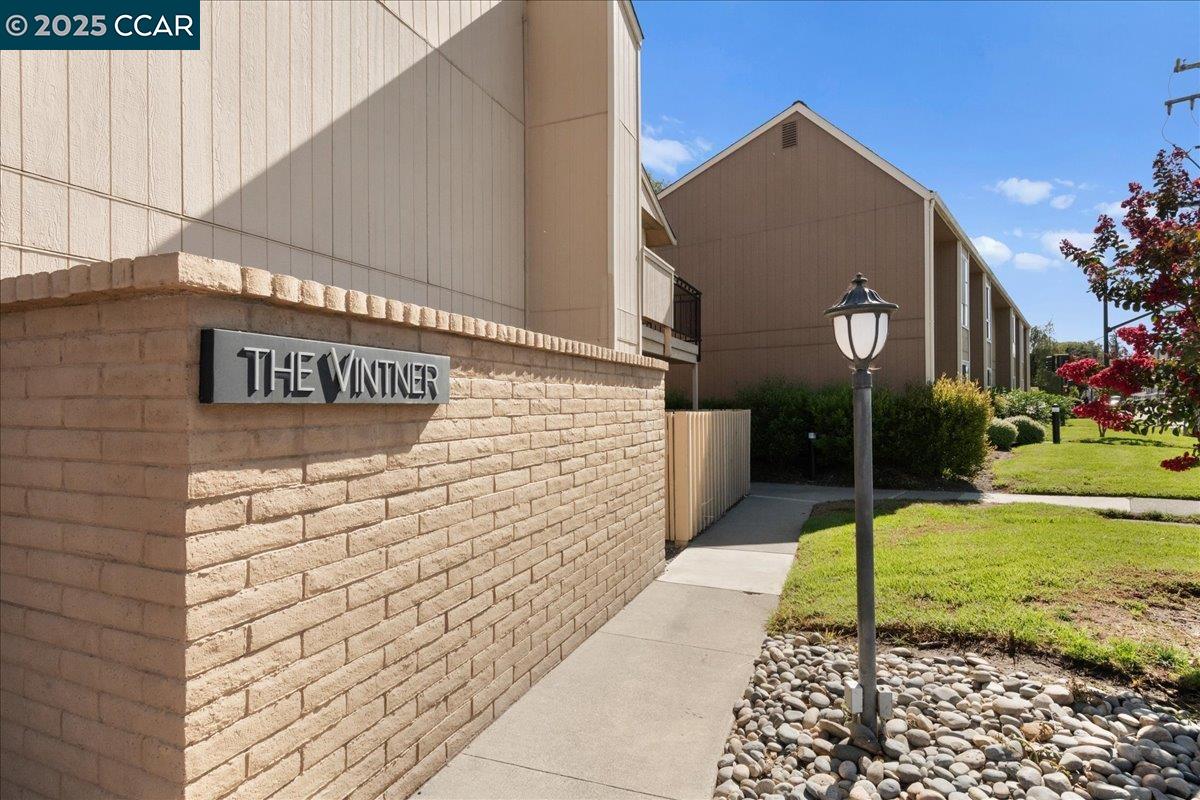 Detail Gallery Image 29 of 31 For 8975 Alcosta Blvd #116,  San Ramon,  CA 94583 - 1 Beds | 1 Baths