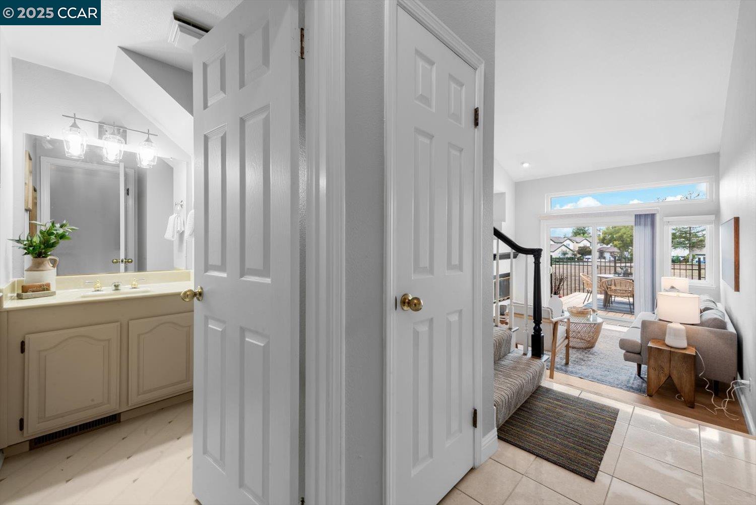 Detail Gallery Image 7 of 59 For 1280 Shell Cir, Clayton,  CA 94517 - 3 Beds | 2/1 Baths