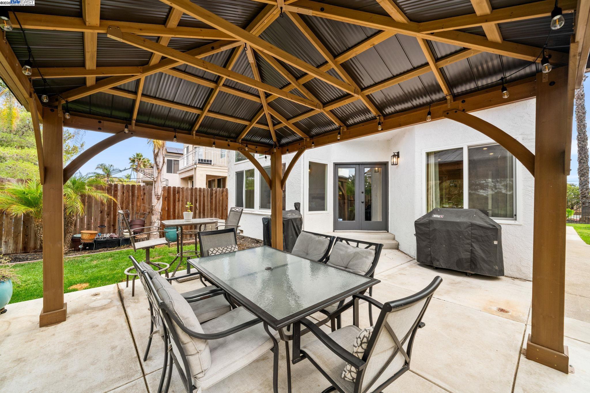 Detail Gallery Image 34 of 54 For 2779 Cherry Hills Dr, Discovery Bay,  CA 94505 - 3 Beds | 3 Baths