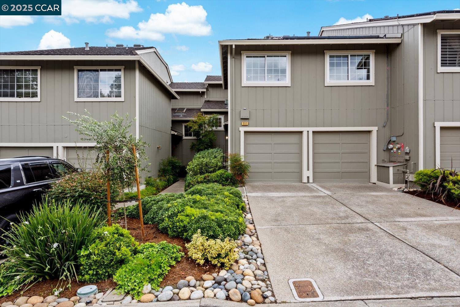 Photo #2: 41115083 Listing 