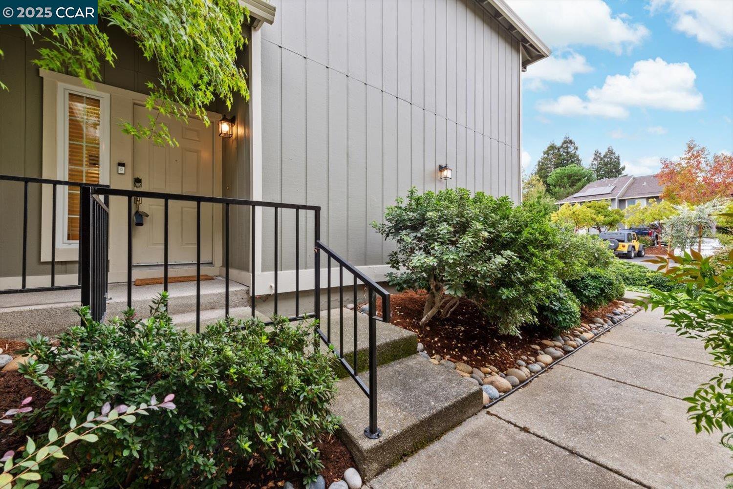 Photo #5: 41115083 Listing 