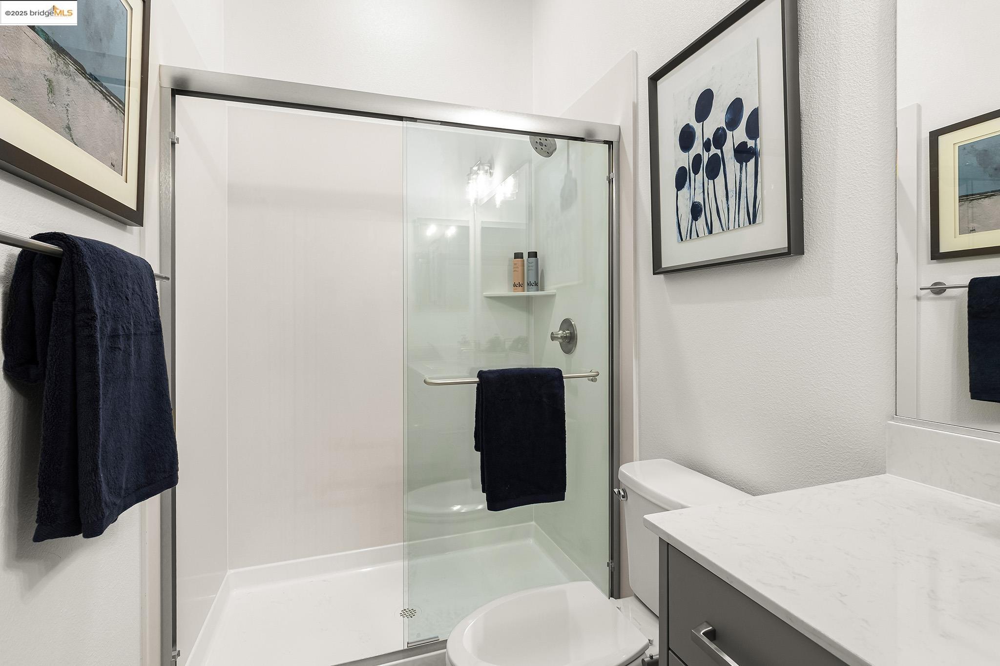 Detail Gallery Image 11 of 32 For 28954 Parkwood Lane #66,  Hayward,  CA 94544 - 3 Beds | 3 Baths