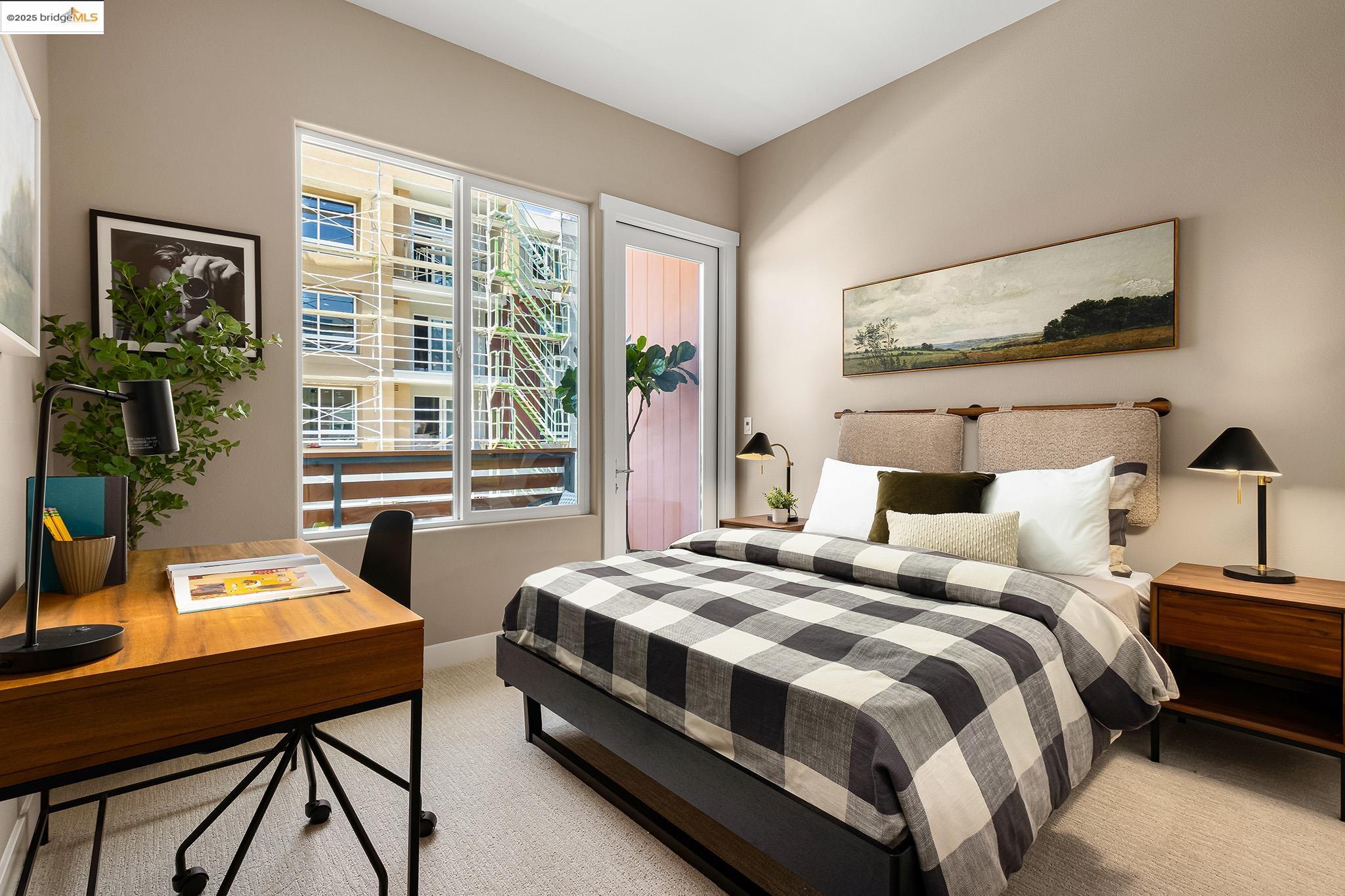 Detail Gallery Image 27 of 37 For 28942 Parkridge Loop #108,  Hayward,  CA 94544 - 3 Beds | 3 Baths