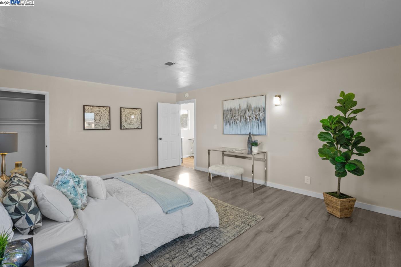Detail Gallery Image 27 of 34 For 2078 Fairbanks, San Leandro,  CA 94577 - 4 Beds | 2 Baths