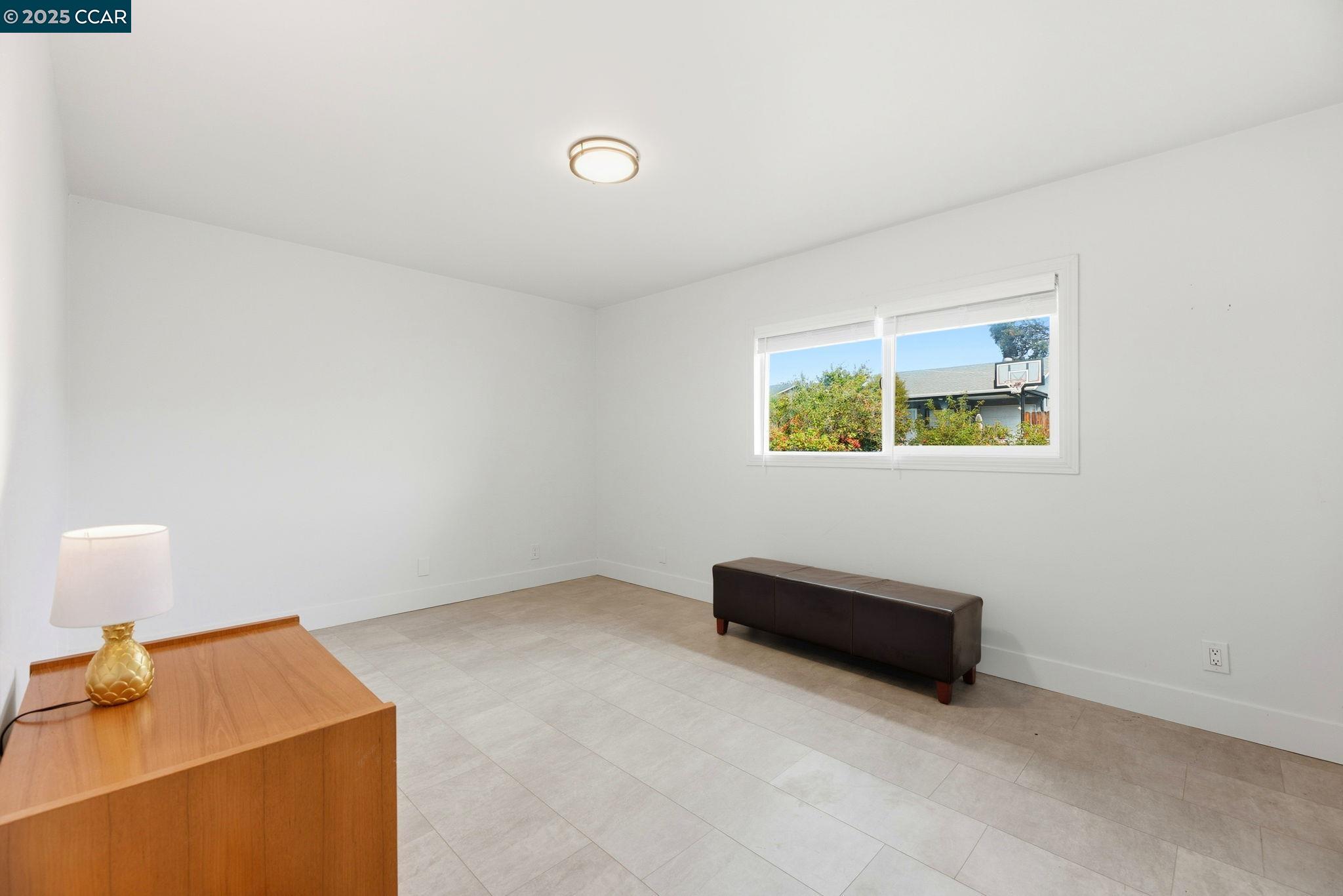 Detail Gallery Image 19 of 36 For 4108 Irene Dr, Martinez,  CA 94553 - 4 Beds | 1 Baths