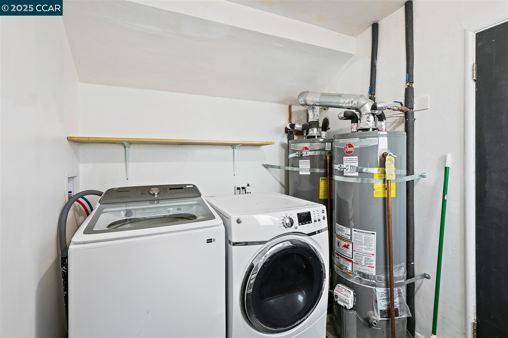 Detail Gallery Image 23 of 45 For 905 61st St, Oakland,  CA 94608 - – Beds | – Baths