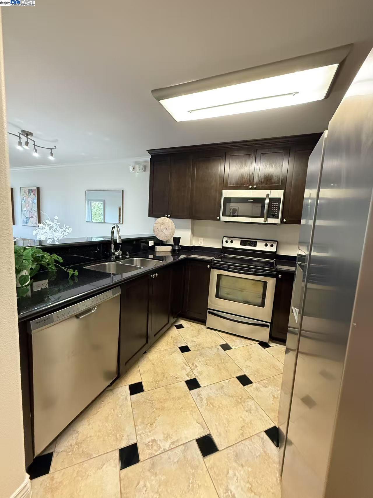 Photo #14: 41115113 Listing: Photo #14