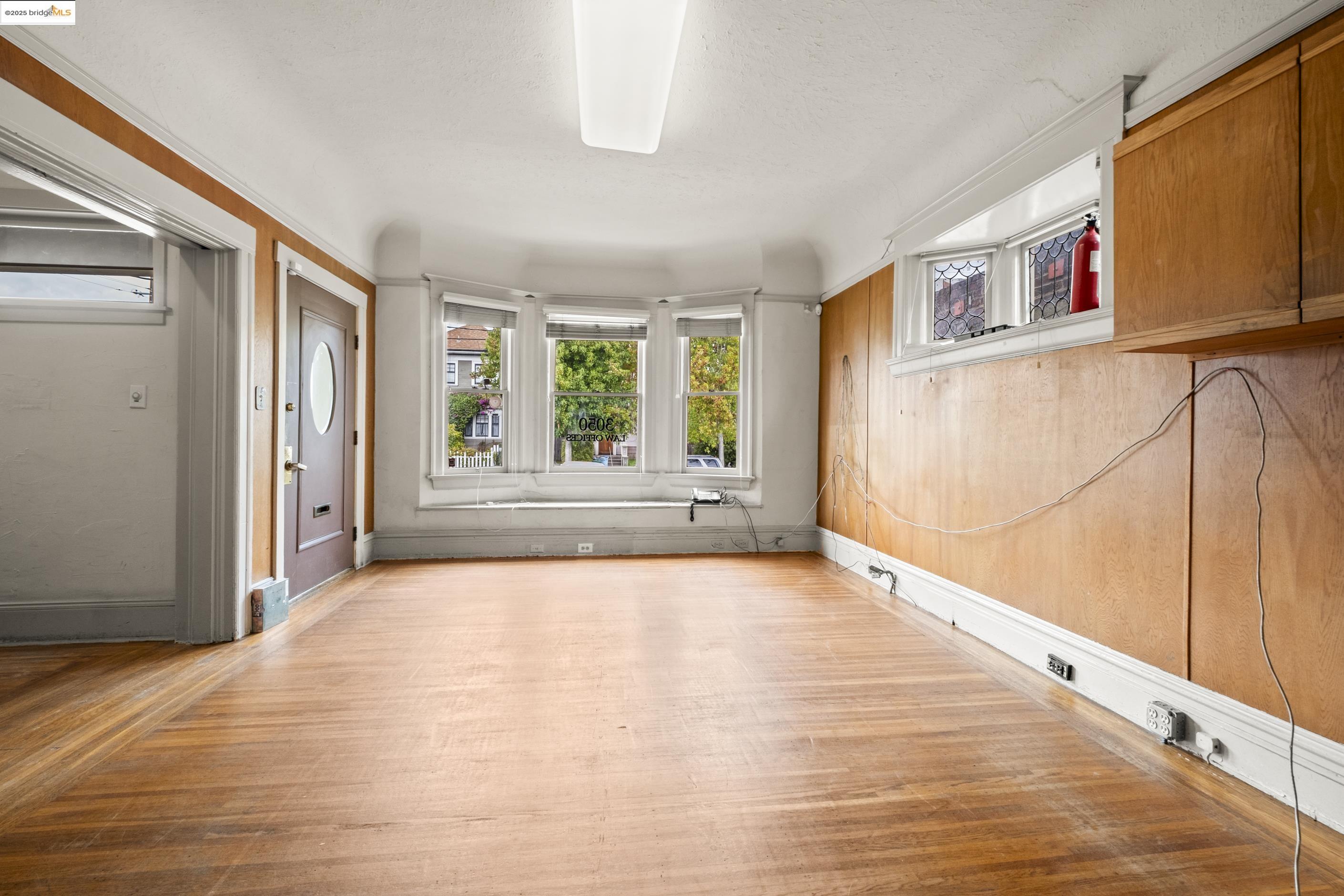 3048 Shattuck