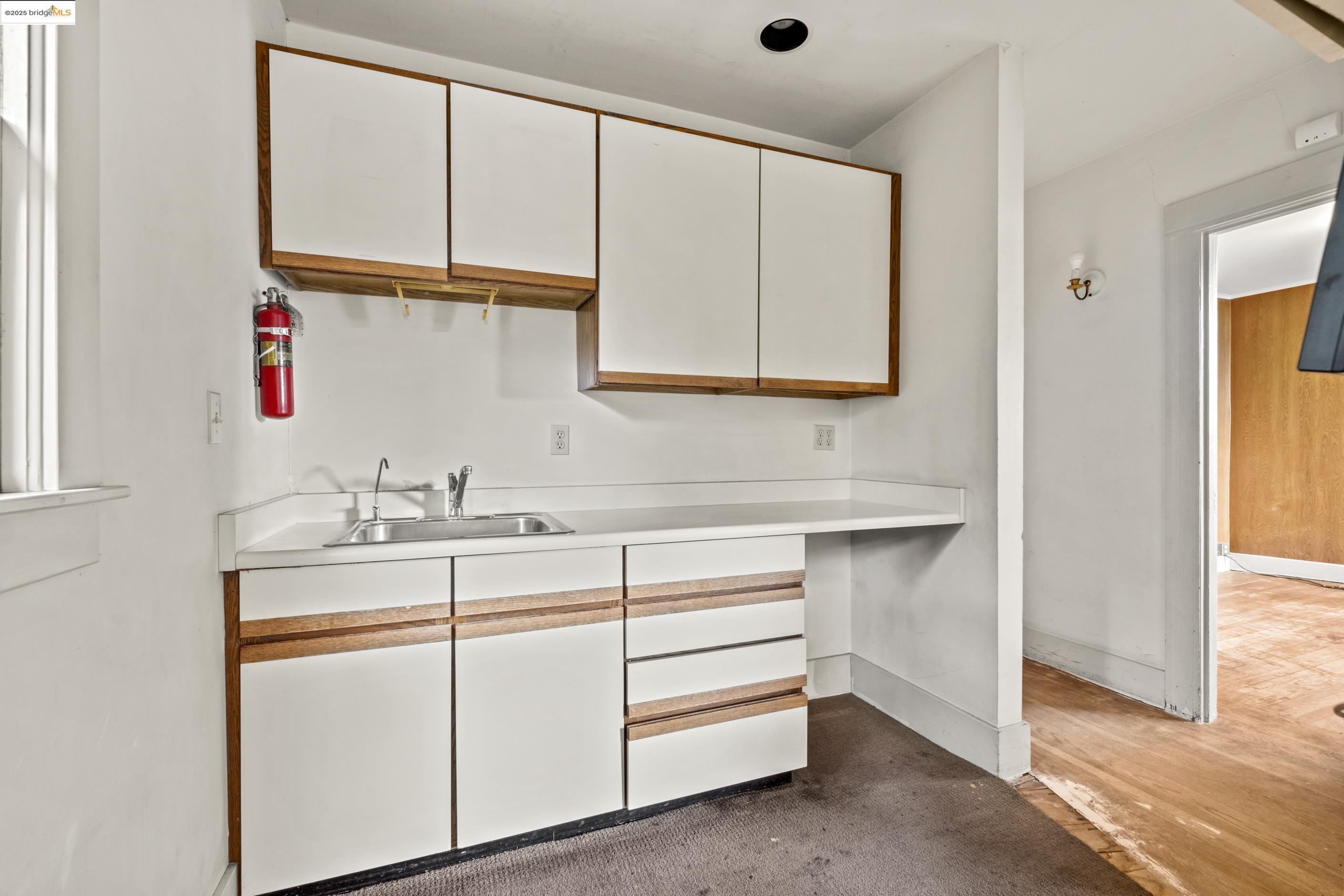3048 Shattuck