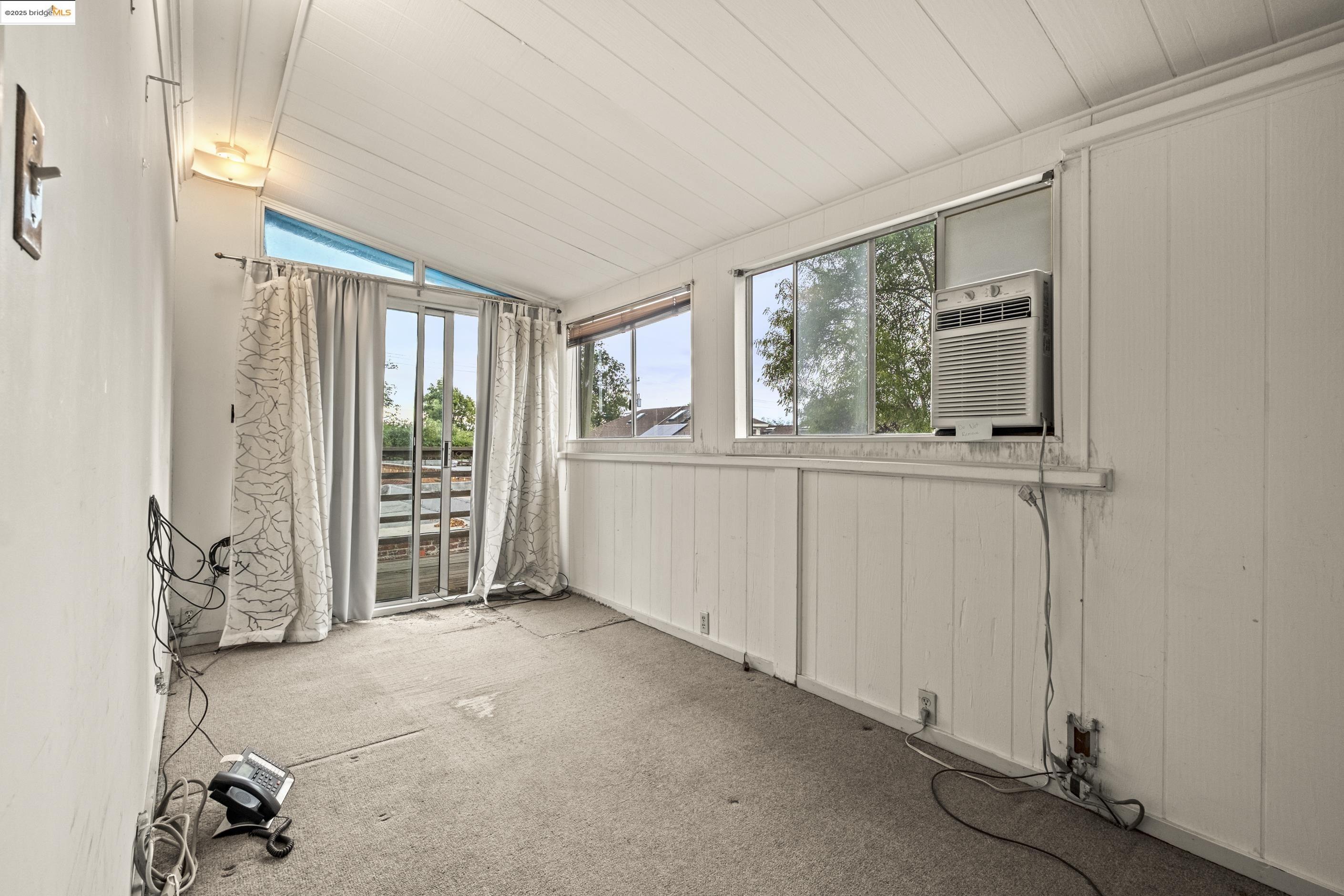 3048 Shattuck