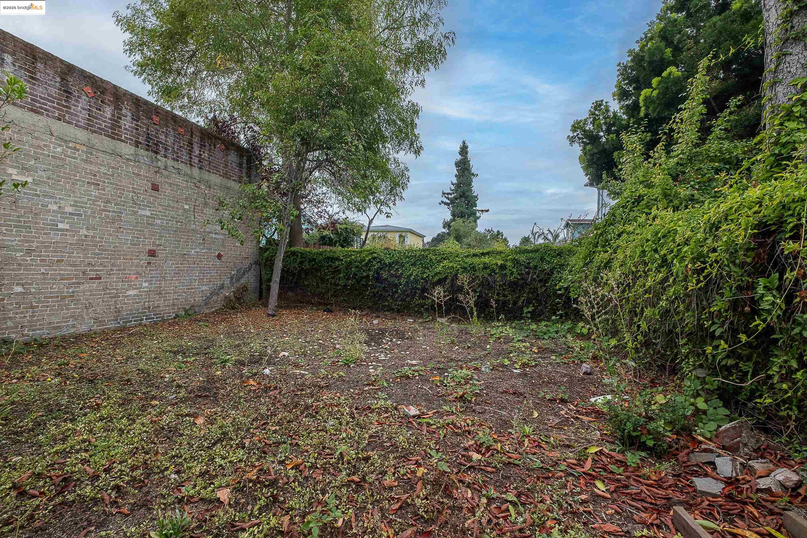 3048 Shattuck