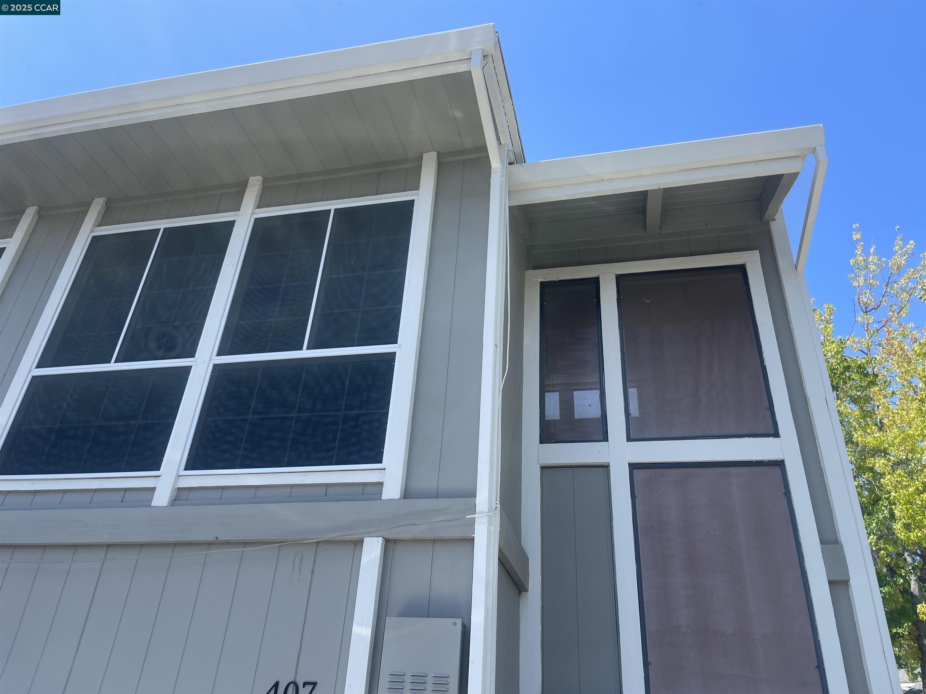 MLS: 41115128 Condo For Sale