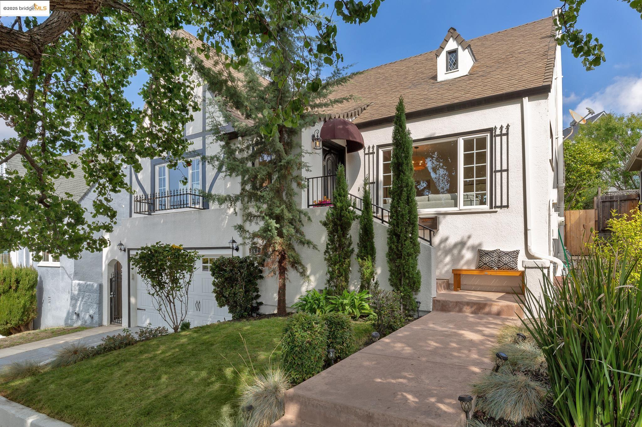 Front Image Thumbnail for EB41115129