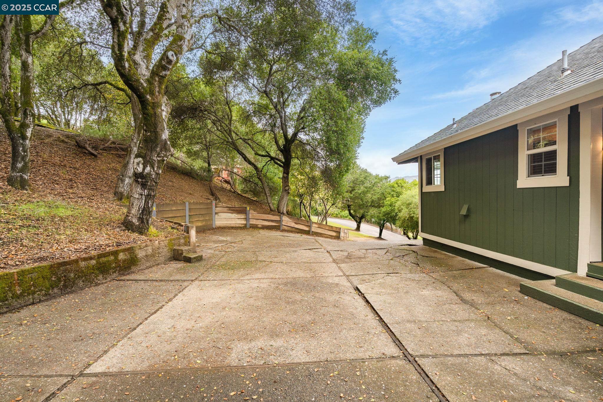 Detail Gallery Image 55 of 60 For 1 Harris Hill Dr, Novato,  CA 94947 - 4 Beds | 2/1 Baths