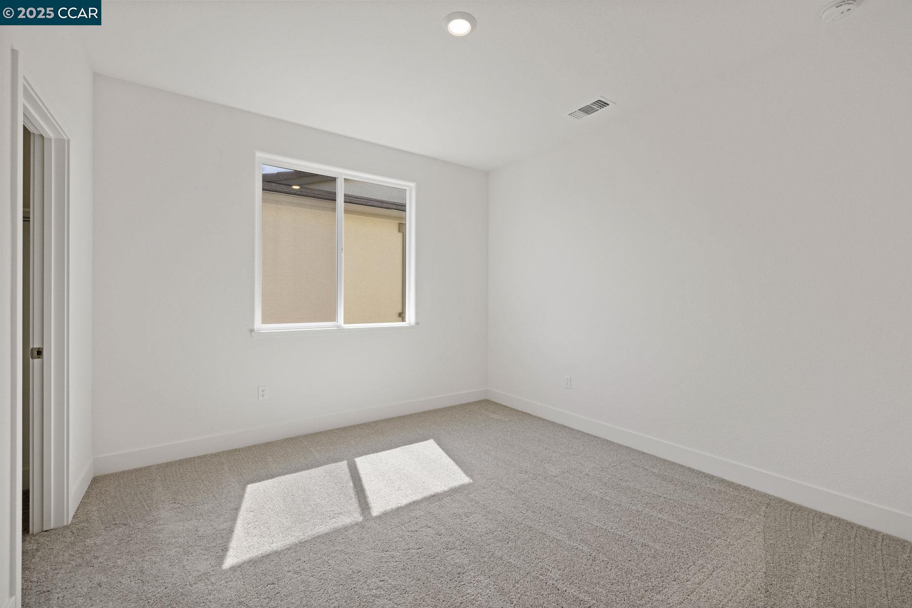 Detail Gallery Image 35 of 39 For 127 Bodega Drive, Lodi,  CA 95240-0000 - 4 Beds | 2/1 Baths