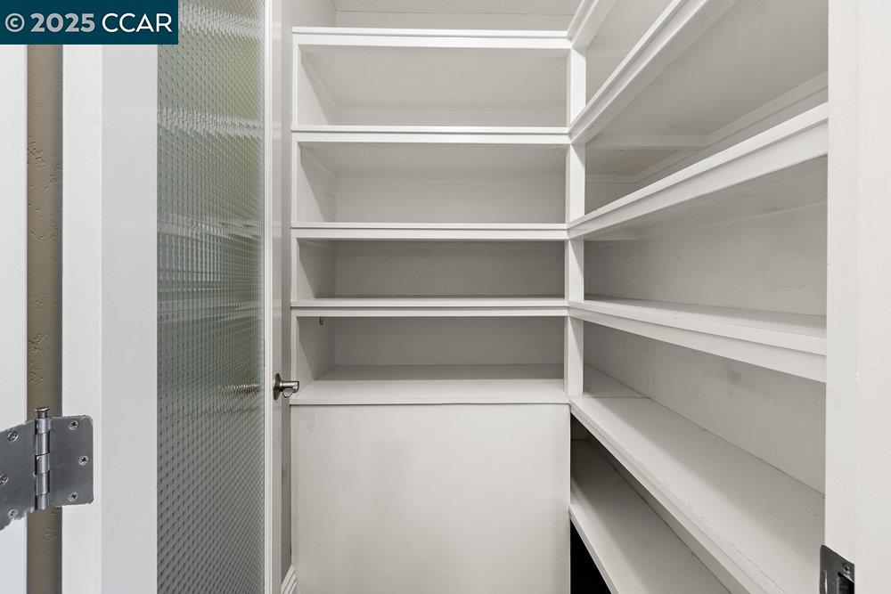 Detail Gallery Image 53 of 59 For 1910 Morello Ave, Pleasant Hill,  CA 94523 - 4 Beds | 2 Baths