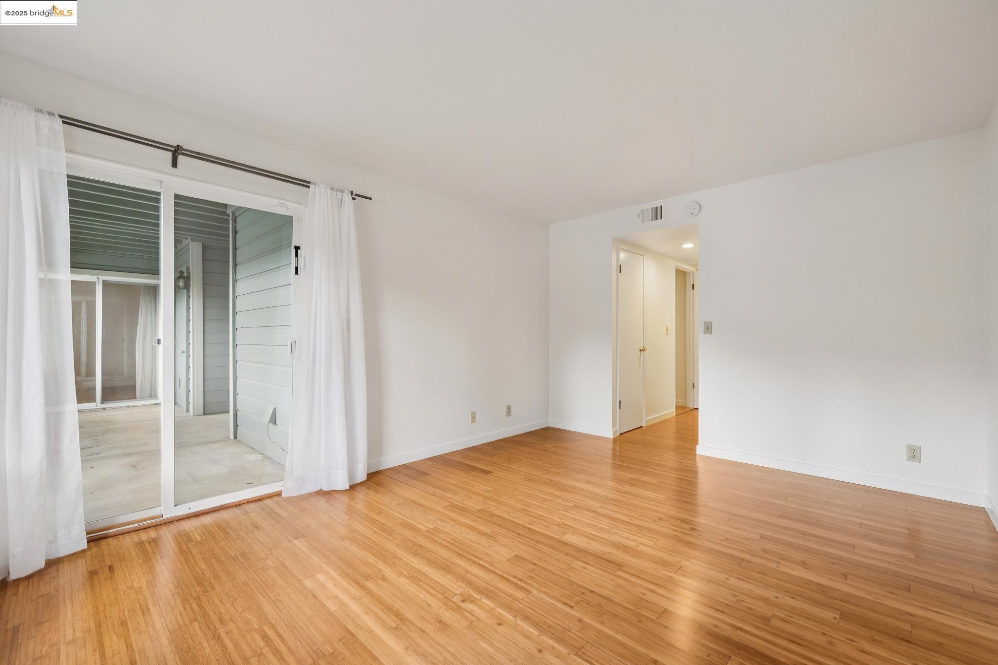 Photo #17: 41115147 Listing: Photo #17