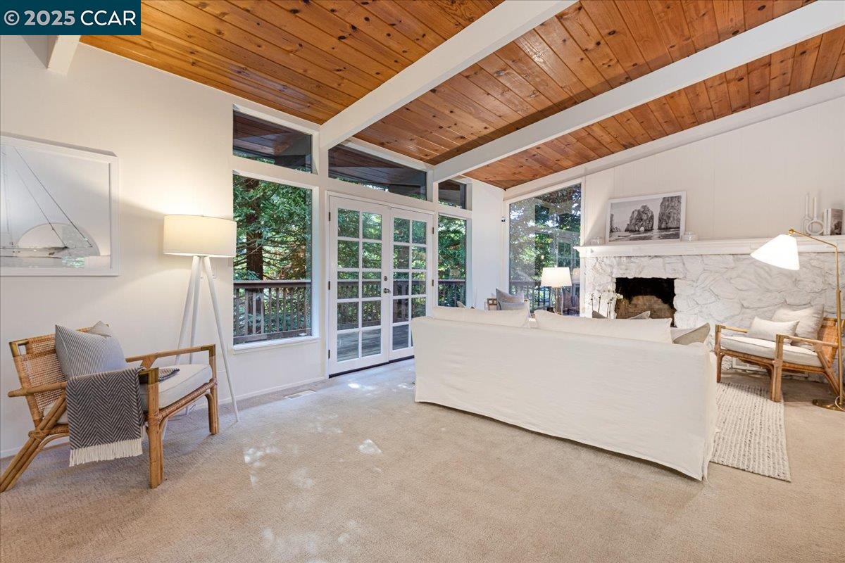 Front Image Thumbnail for CC41115149