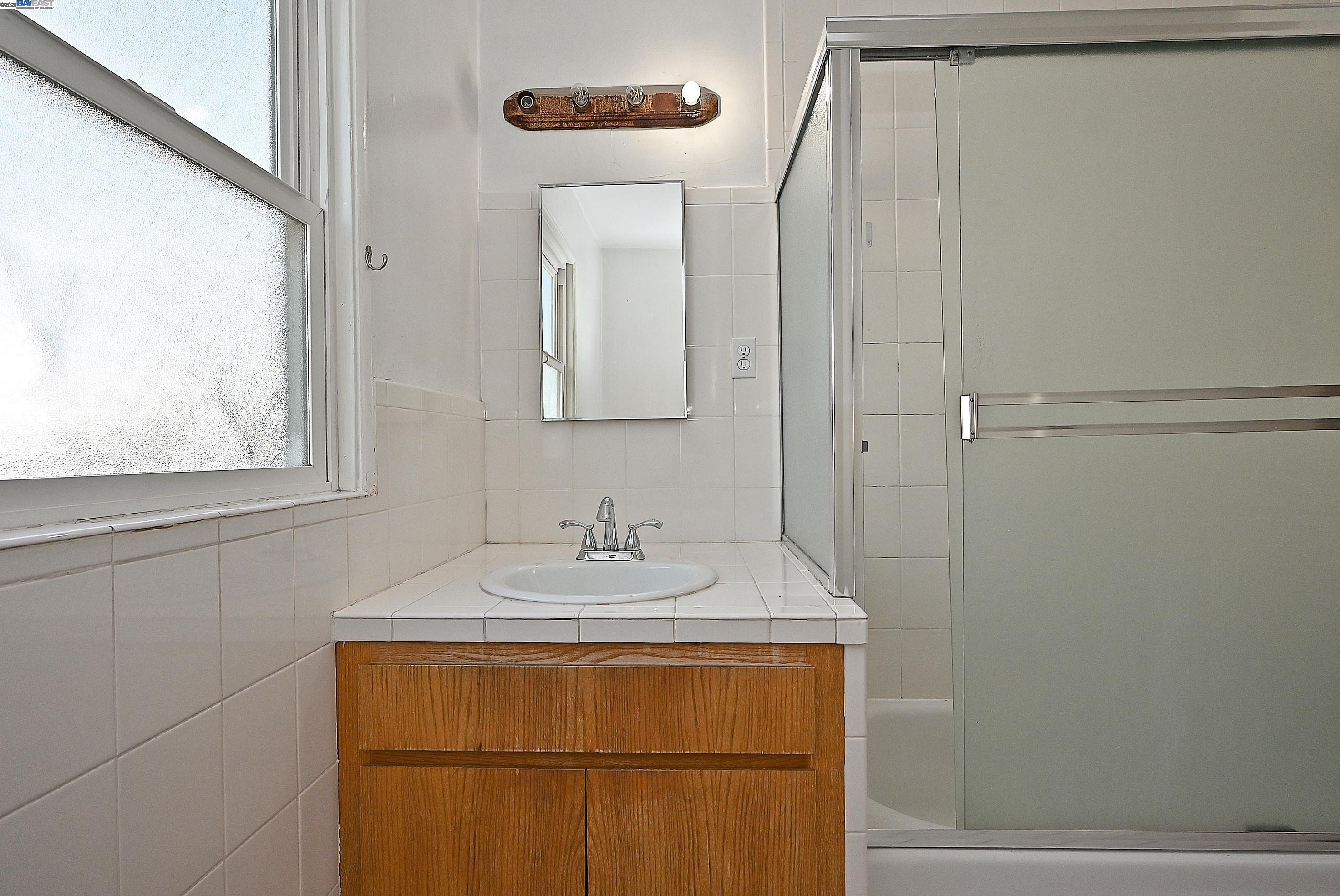 Detail Gallery Image 32 of 32 For 14625 Bancroft Ave, San Leandro,  CA 94578 - 2 Beds | 1 Baths