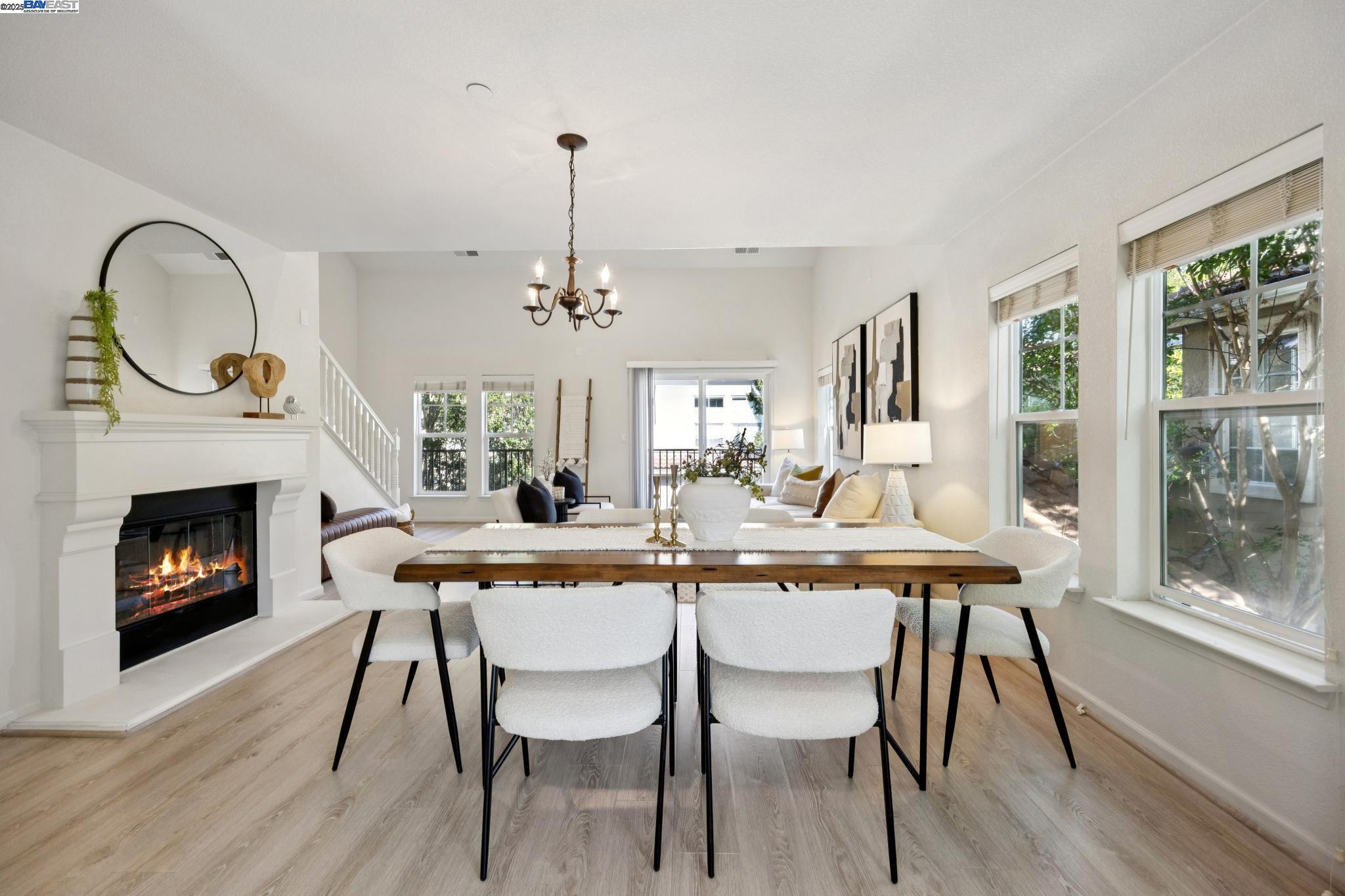 Front Image Thumbnail for BE41115155