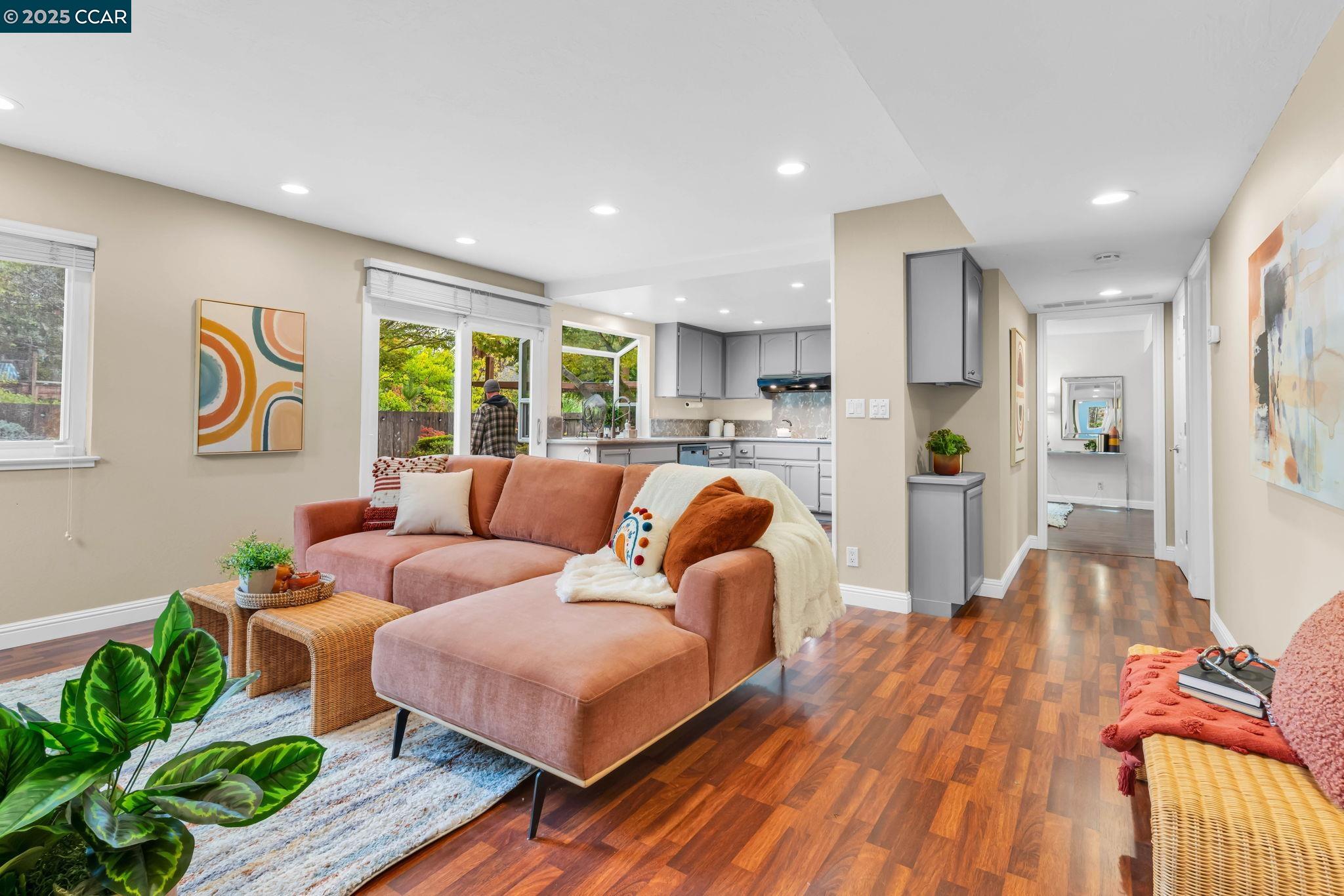 Detail Gallery Image 25 of 50 For 276 Sunnybrae Dr, Martinez,  CA 94553 - 4 Beds | 2 Baths