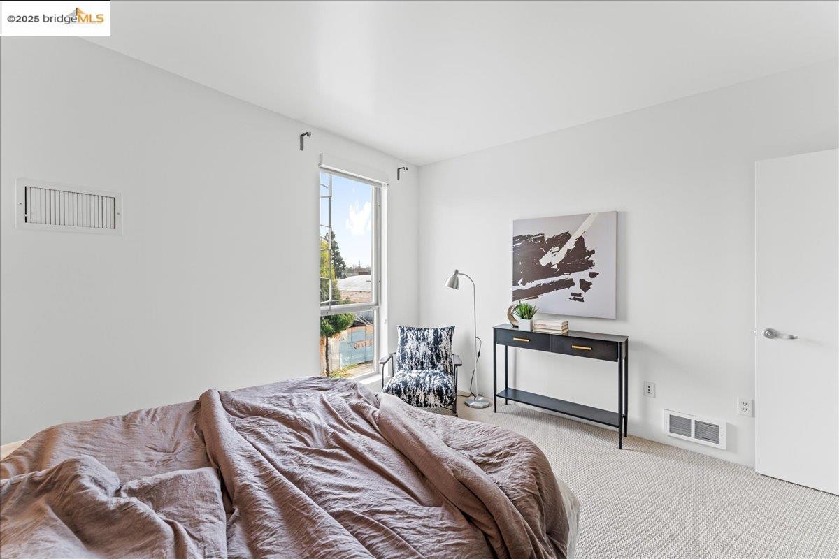 Detail Gallery Image 28 of 33 For 1201 Pine St #365,  Oakland,  CA 94607 - 1 Beds | 1 Baths