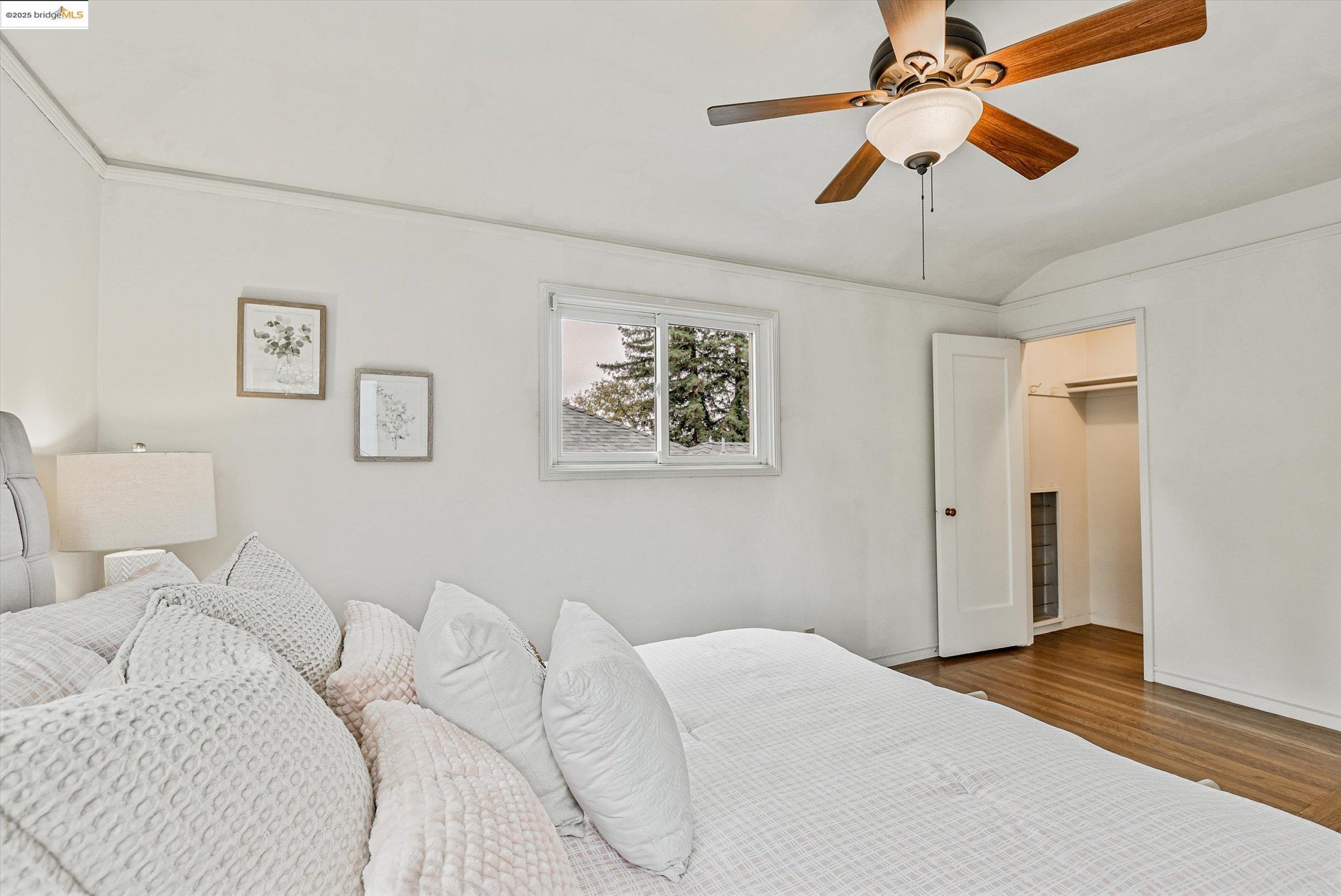 Detail Gallery Image 23 of 32 For 3611 Virden Ave, Oakland,  CA 94619 - 3 Beds | 2/1 Baths