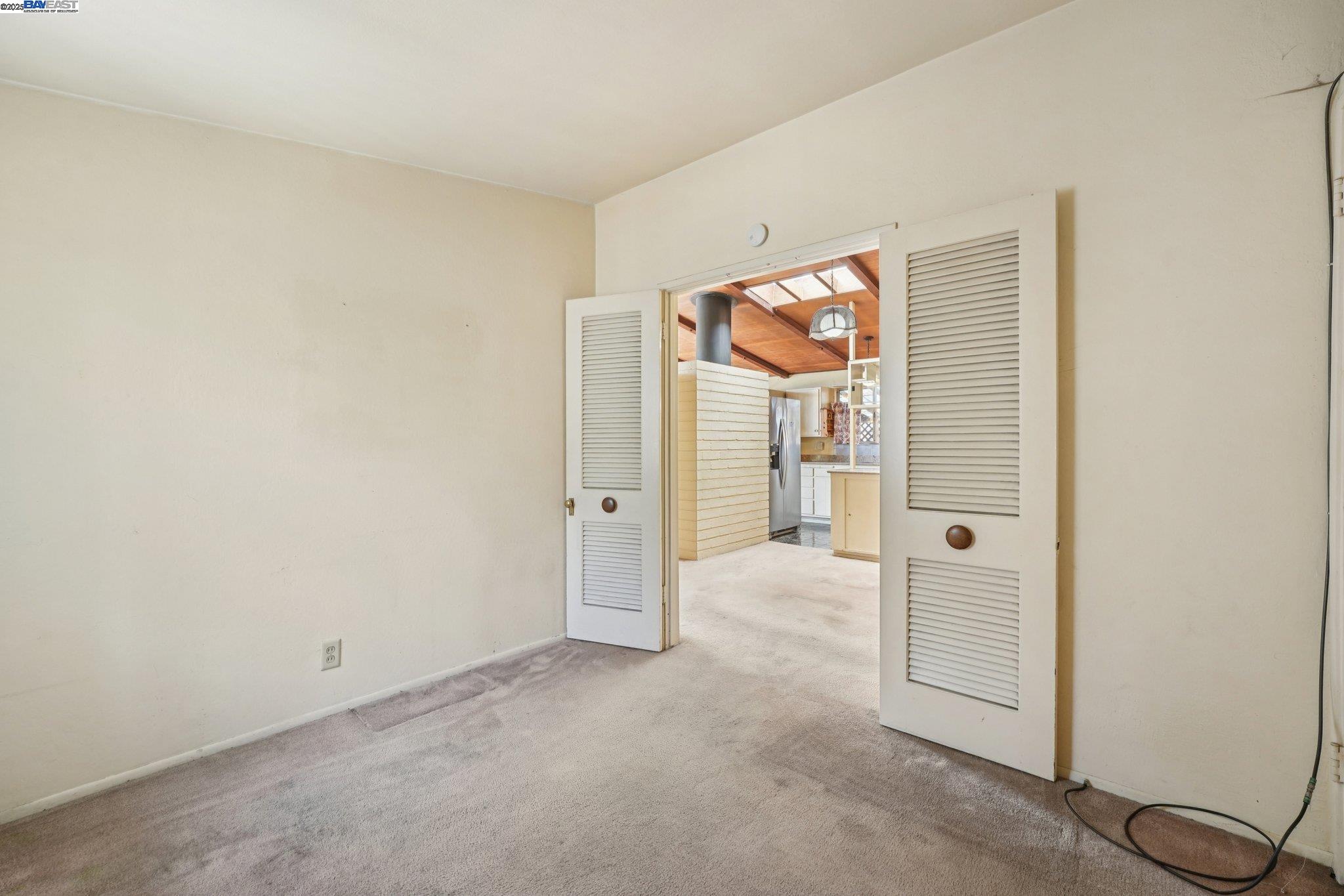 Detail Gallery Image 17 of 49 For 27342 Capri Ave, Hayward,  CA 94545 - 3 Beds | 2 Baths