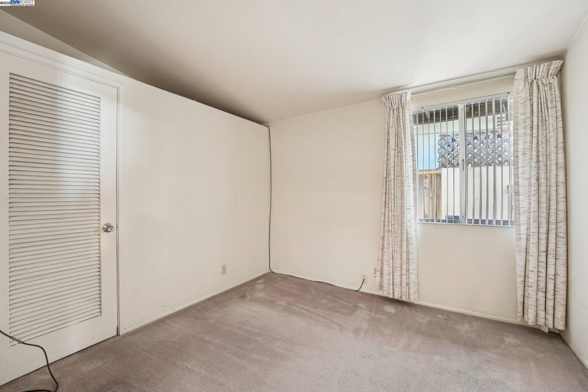 Detail Gallery Image 28 of 49 For 27342 Capri Ave, Hayward,  CA 94545 - 3 Beds | 2 Baths