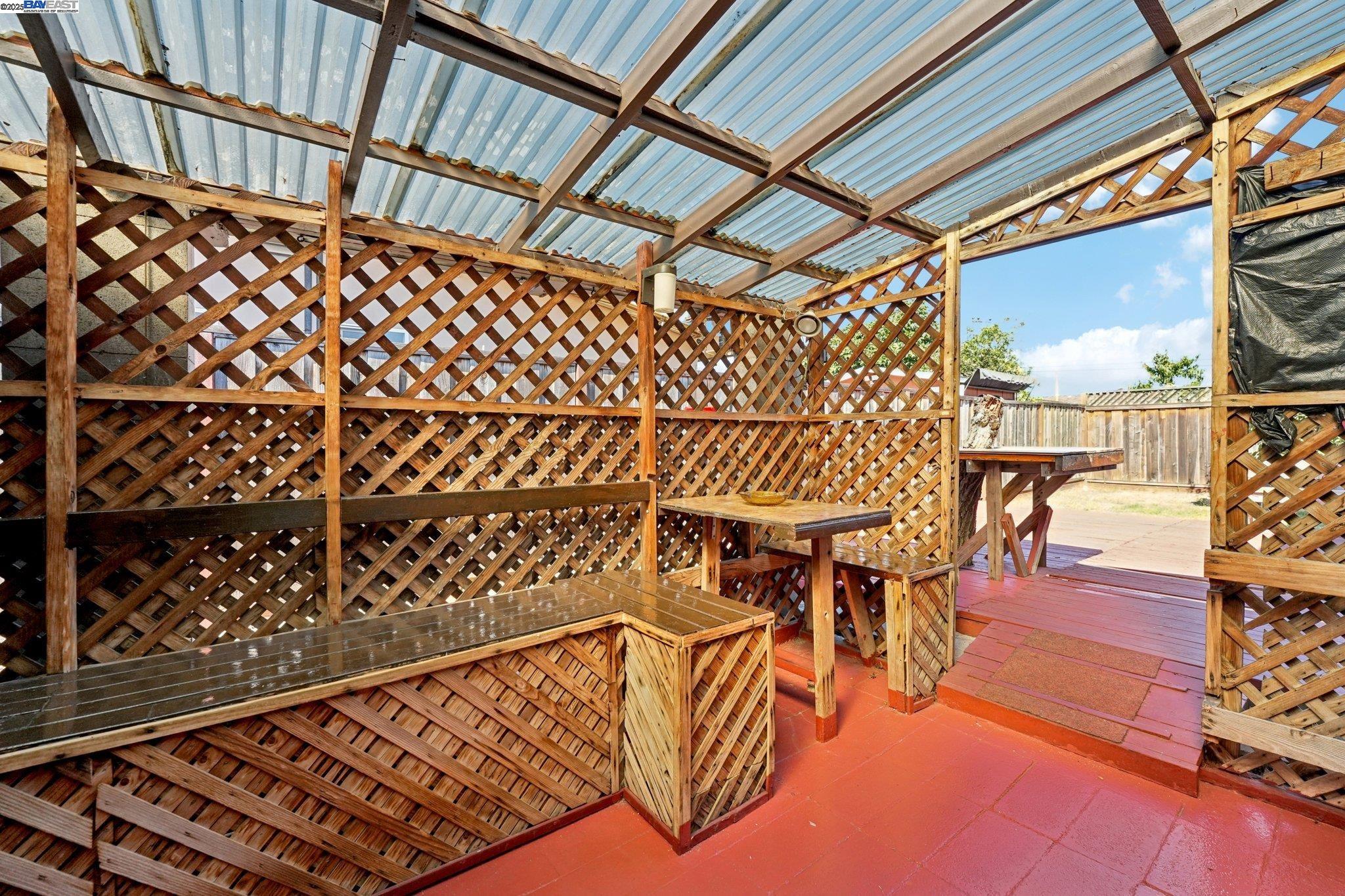 Detail Gallery Image 38 of 49 For 27342 Capri Ave, Hayward,  CA 94545 - 3 Beds | 2 Baths