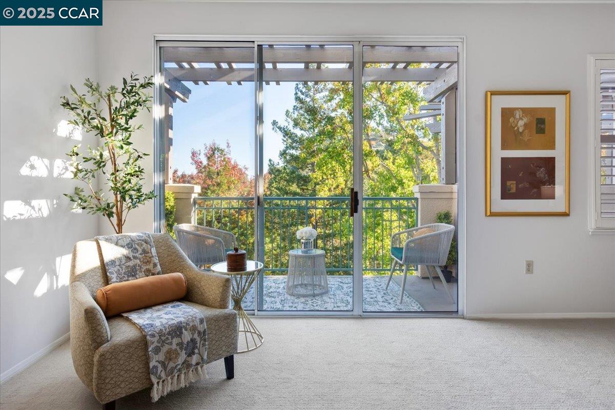 Detail Gallery Image 9 of 26 For 1860 Tice Creek Dr #1416,  Walnut Creek,  CA 94595 - 1 Beds | 1/1 Baths