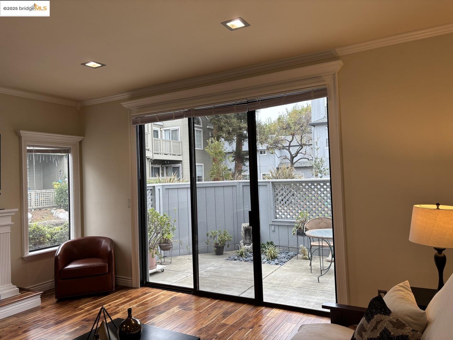 Detail Gallery Image 12 of 34 For 223 Sunspring Ct, Pleasant Hill,  CA 94523 - 3 Beds | 2/1 Baths