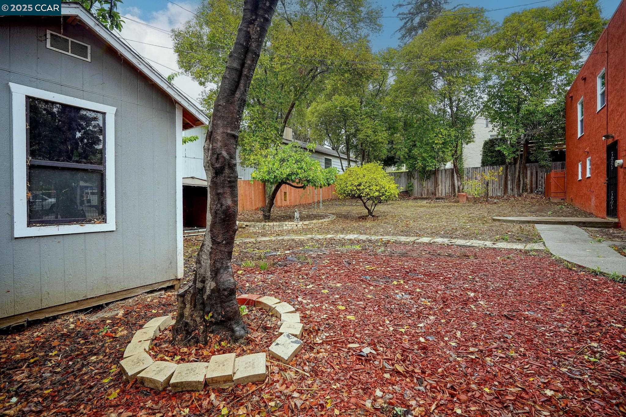 Detail Gallery Image 9 of 36 For 121 Bella Vista Way, Vallejo,  CA 94590 - 2 Beds | 1 Baths