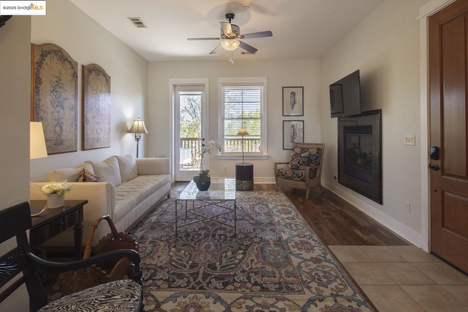 Detail Gallery Image 7 of 42 For 350 Town Square Rd, Copperopolis,  CA 95228 - 2 Beds | 2 Baths