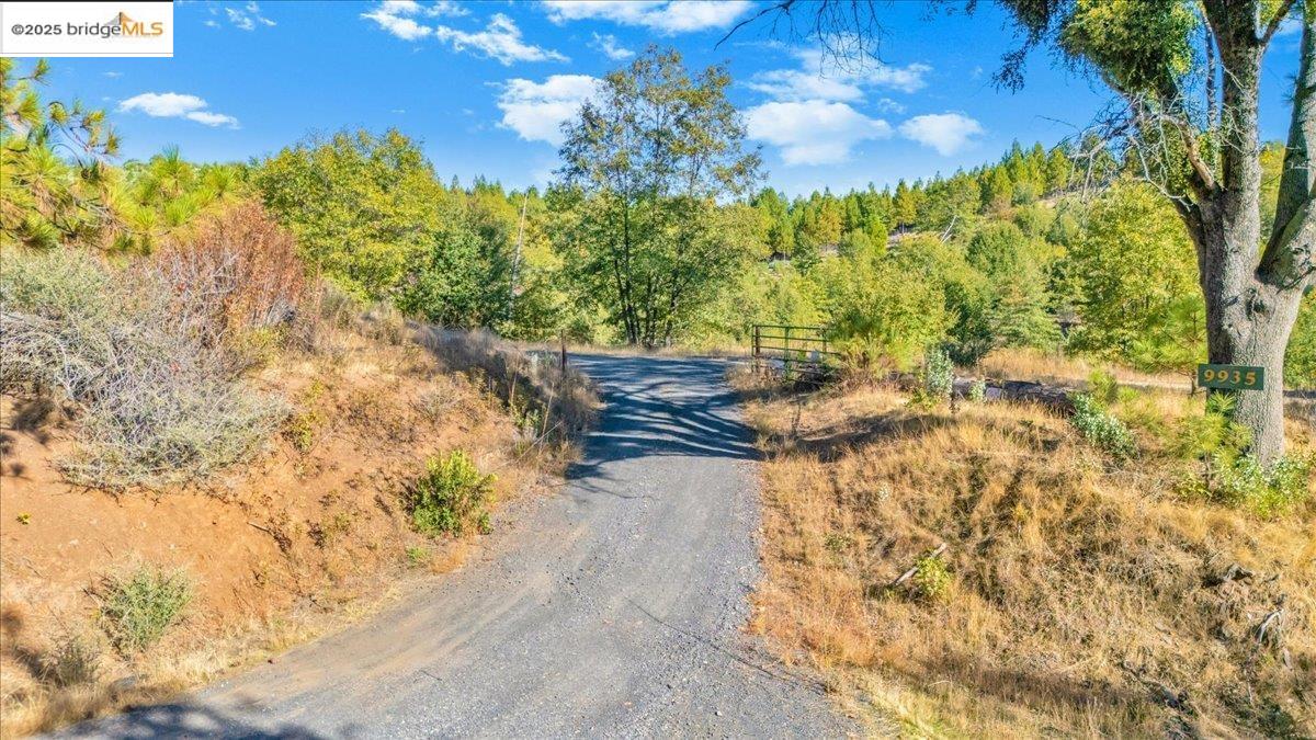 Front Image Thumbnail for EB41115207